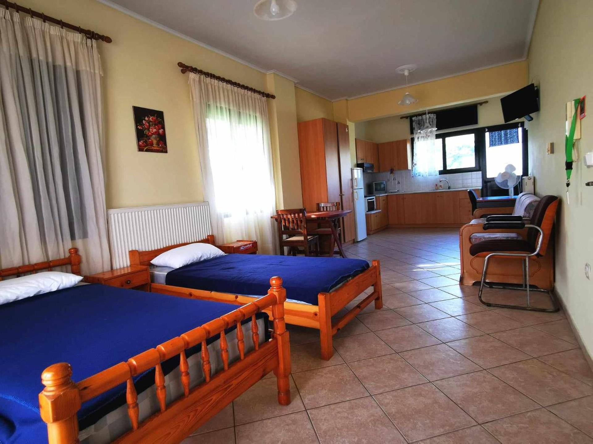 Studio Apartments Eirini Pyrgi Thermis ภายนอก รูปภาพ