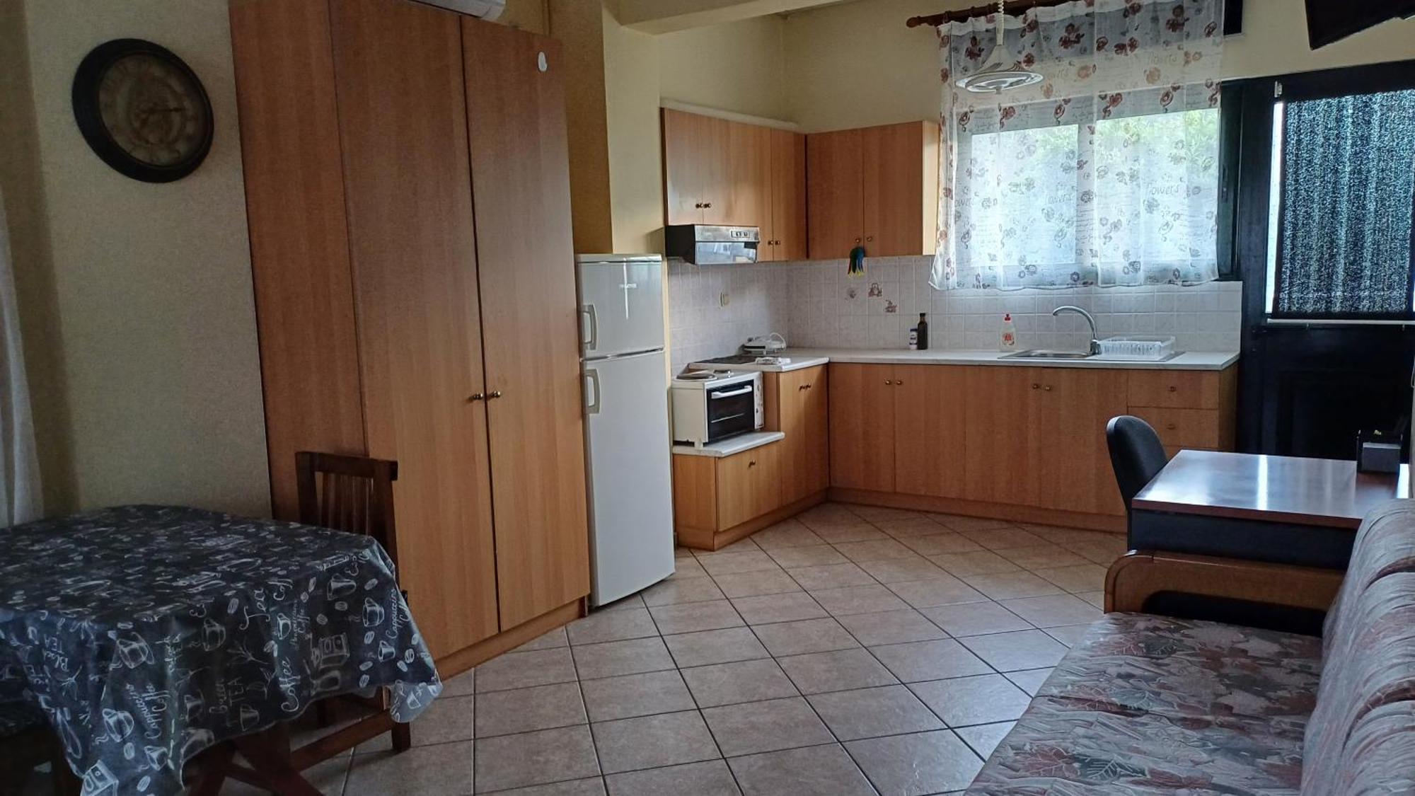 Studio Apartments Eirini Pyrgi Thermis ภายนอก รูปภาพ